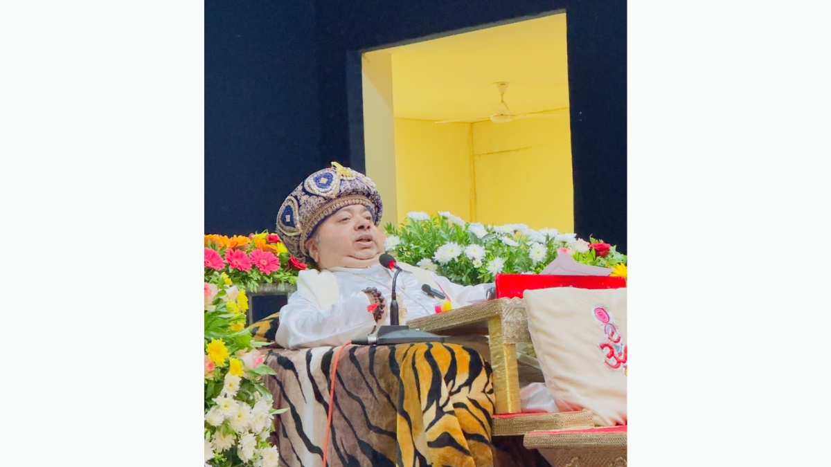 a-mantra-therapy-darbar-held-in-rajkot-over-750-people-experienced-spiritual-healing-PNN